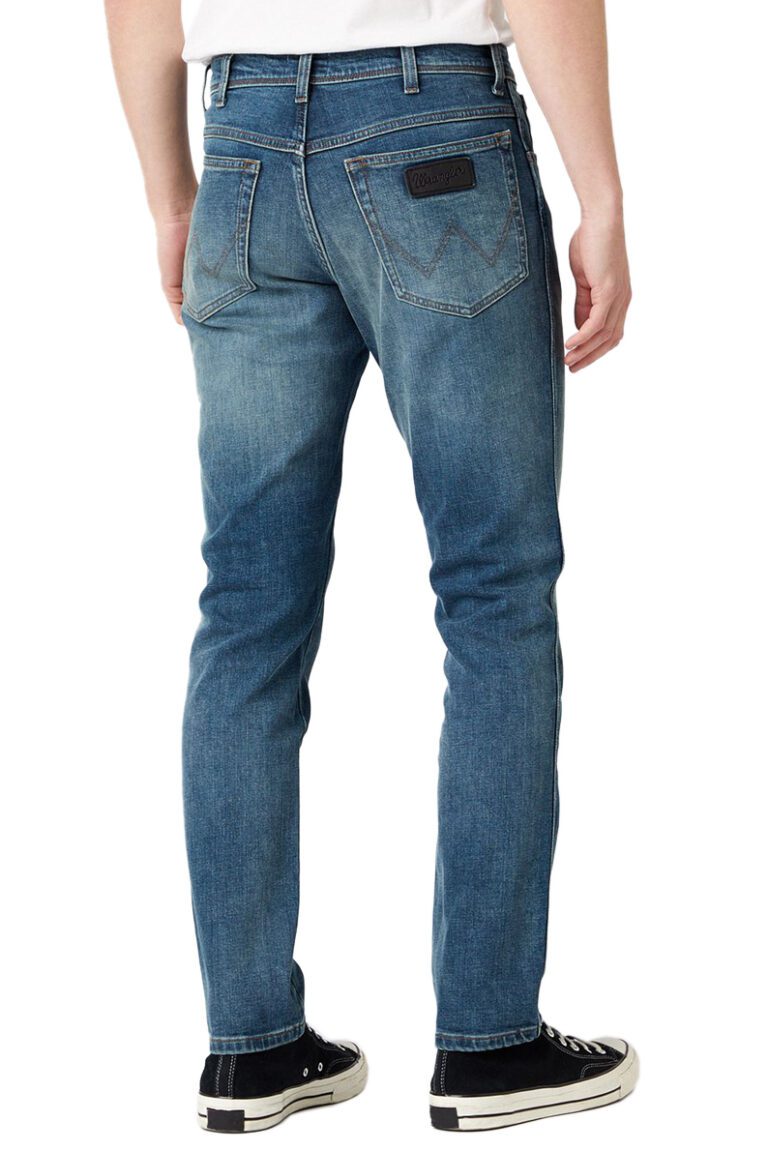 Легендарные мужские джинсы Wrangler | PlanetJeans.ru